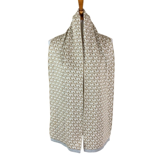 Michael Kors Tan White MK Logo Knit Acrylic Scarf Monogram Wrap OS - Picture 1 of 3